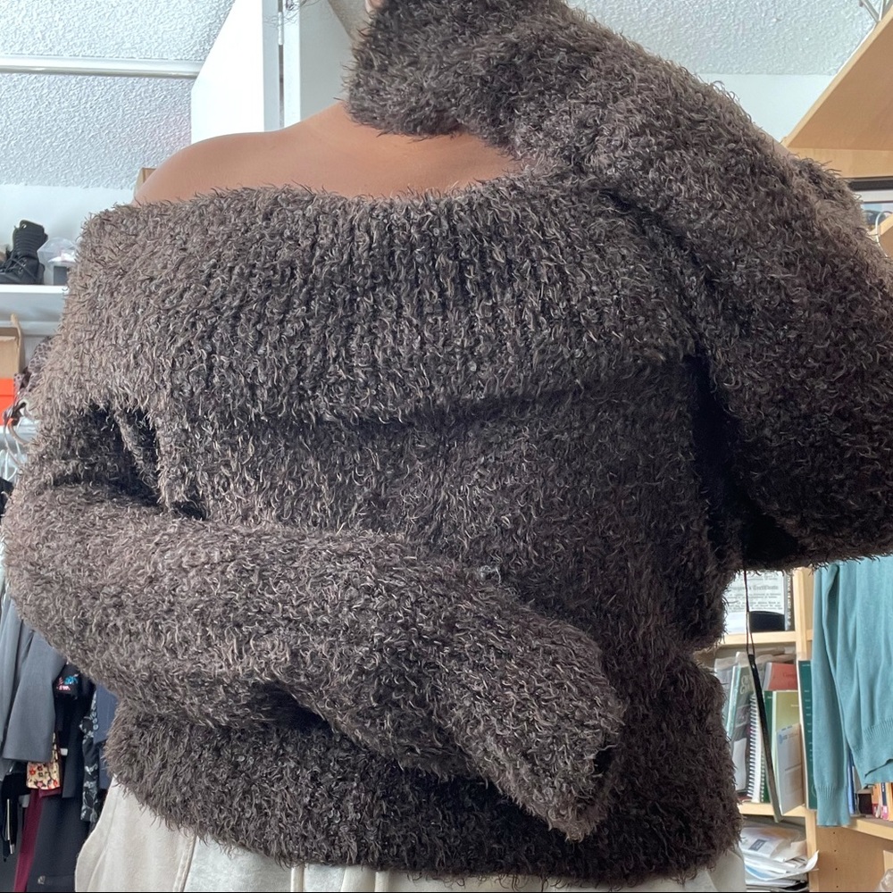 BCBGMAXAZARIA sweater
